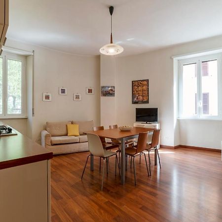 Piazza Re Di Roma Apartment エクステリア 写真
