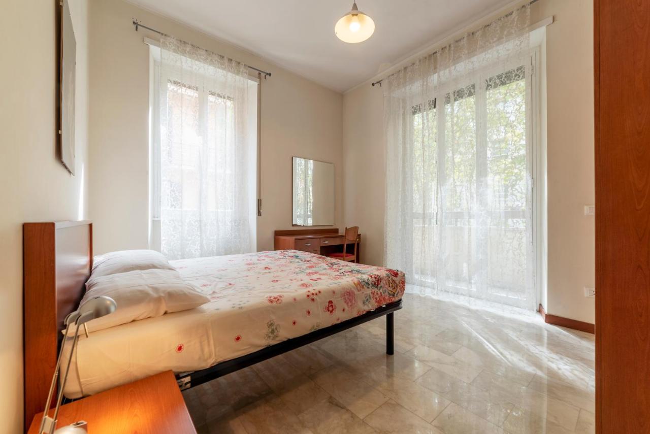 Piazza Re Di Roma Apartment エクステリア 写真