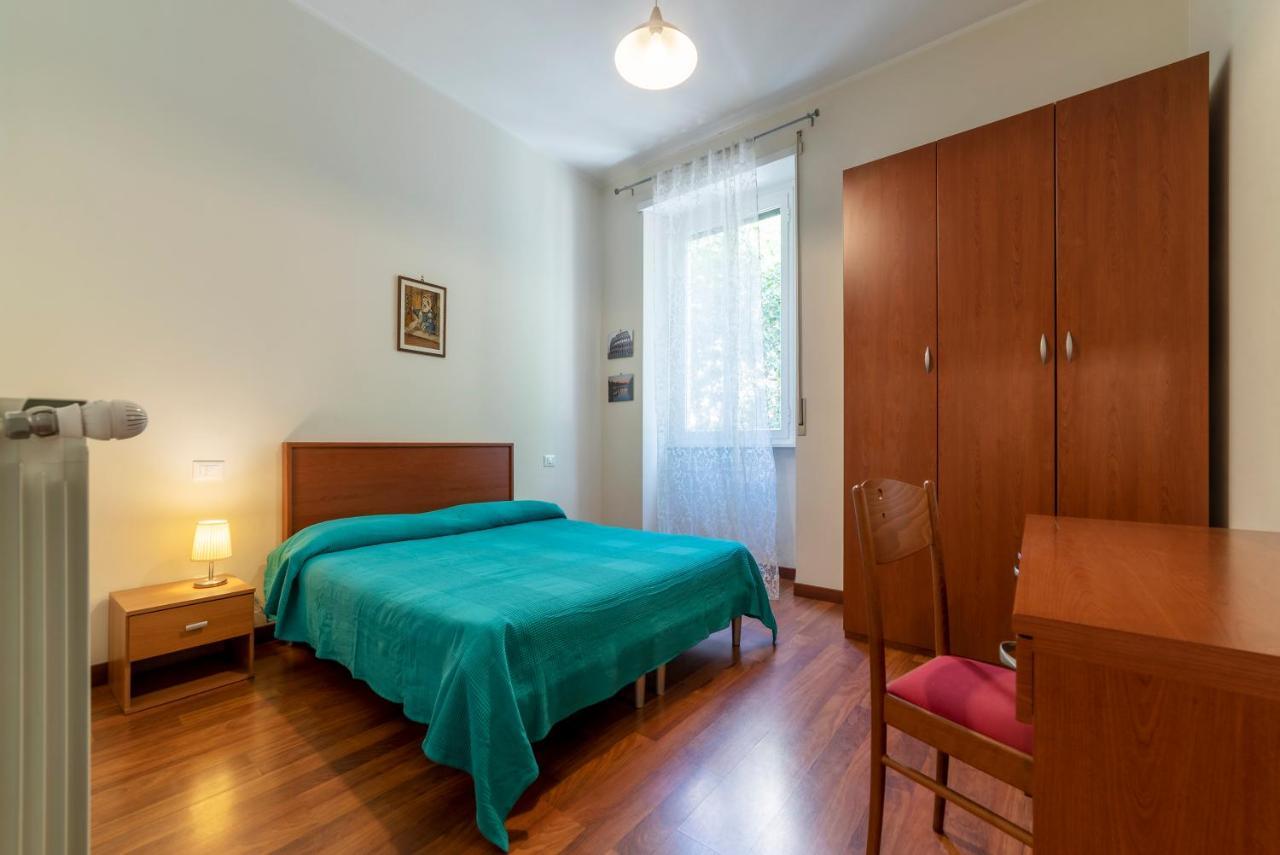 Piazza Re Di Roma Apartment エクステリア 写真